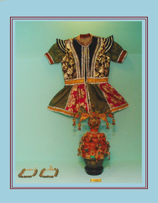 KARAGATTAM COSTUME